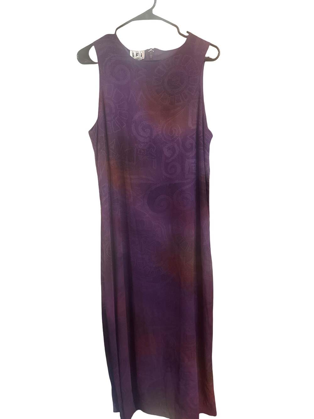 i f i Sleeveless Maxi Dress with Purple Paisley Pattern